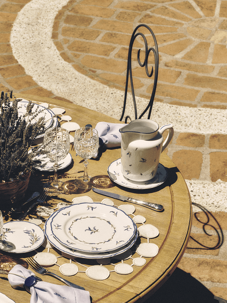 001000200759_Jarra_Provence--1-.png