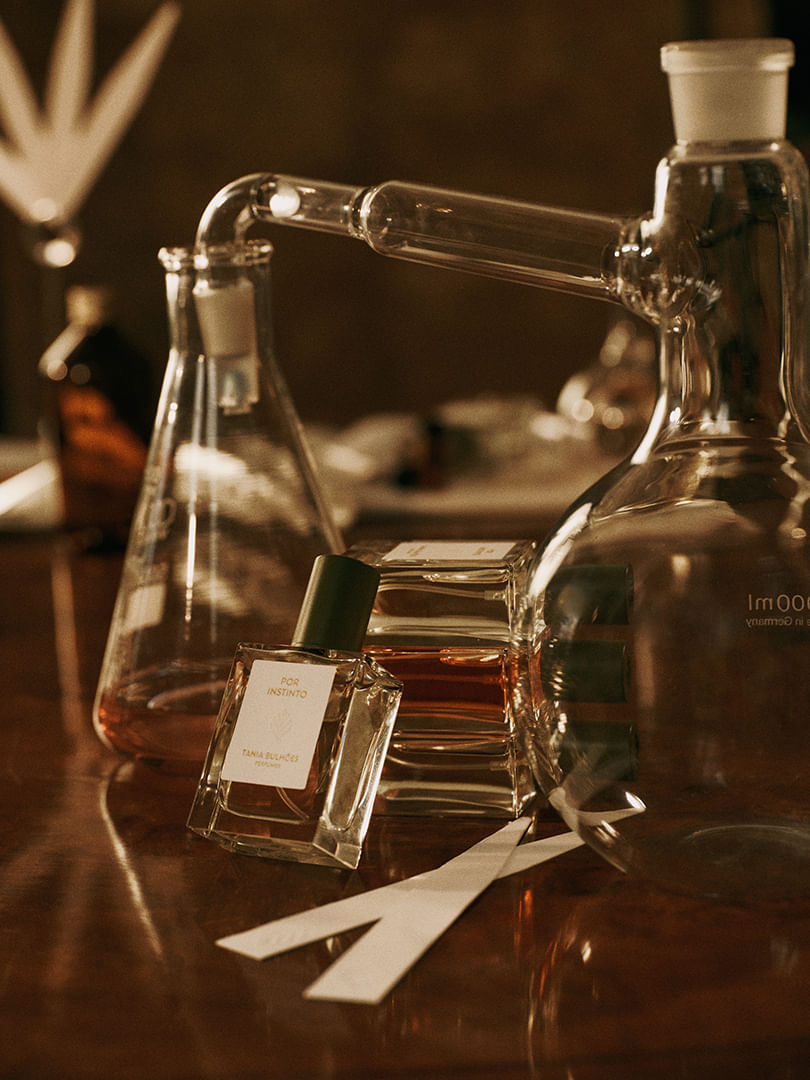 000002998_Por_Instinto_Eau_de_Parfum_30ml_2.jpg
