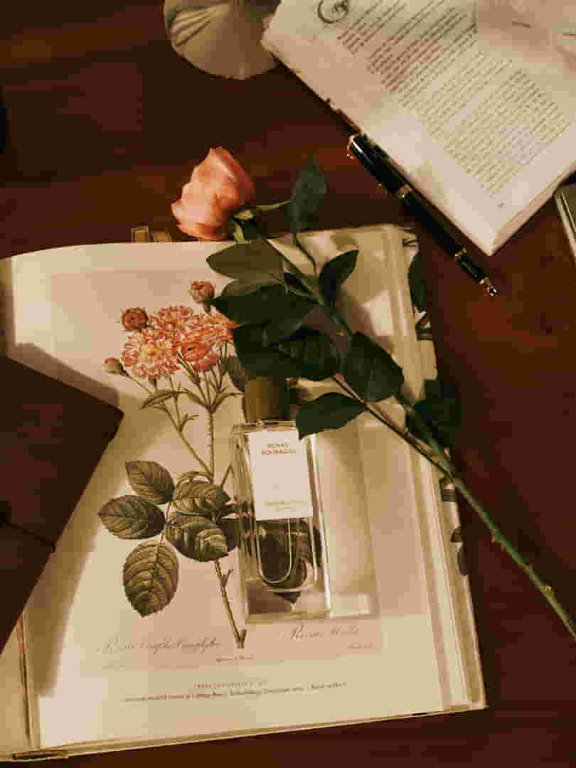 000003502_Rosas_Roubadas_Eau_de_Parfum-_80ml.jpg