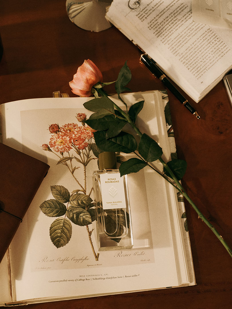 000003502_Rosas_Roubadas_Eau_de_Parfum-_80ml.jpg