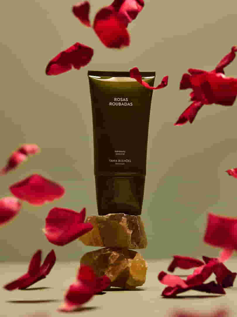 003L01800031_ROSAS_ROUBADAS_HIDRATANTE_DEO_CORPORAL_150G_4.jpg