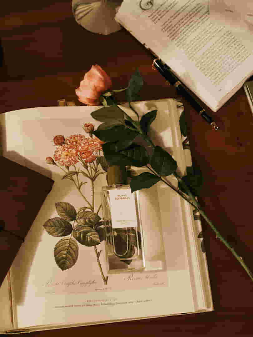 000003502_Rosas_Roubadas_Eau_de_Parfum-_80ml.jpg